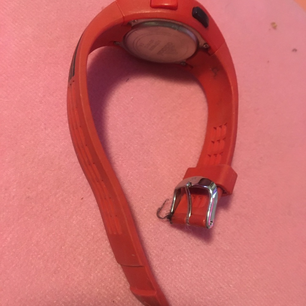 Adidas watch - Picture 7 of 8